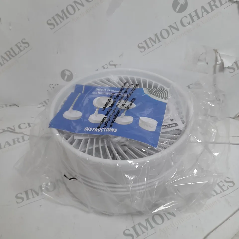 BOXED BELL & HOWELL OSCILLATING FOLDING RECHARGEABLE FAN, WHITE