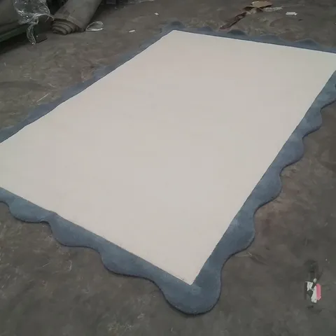 QUALITY DESIGNER AREA RUG - APPROXIMATELY 220X160CM