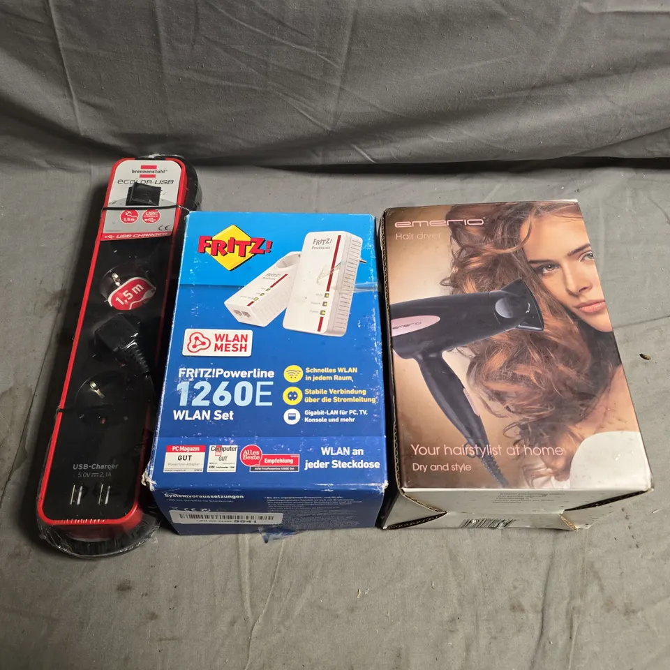 BOX OF APPROXIMATELY10 ASSORTED ITEMS TO INCLUDE HAIR DRYER, WLAN SET AND ASSORTED CABLES