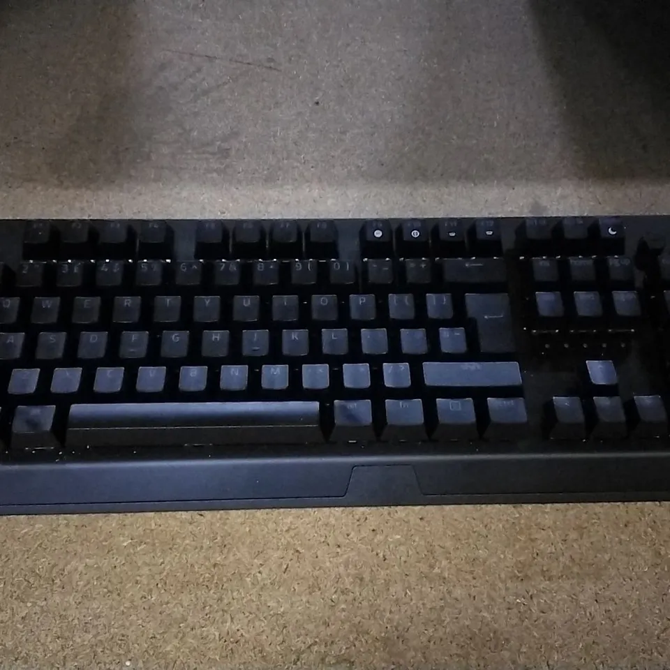 BOXED RAZER BLACKWIDOW PRO WIRELESS MECHANICAL GAMING KEYBOARD 