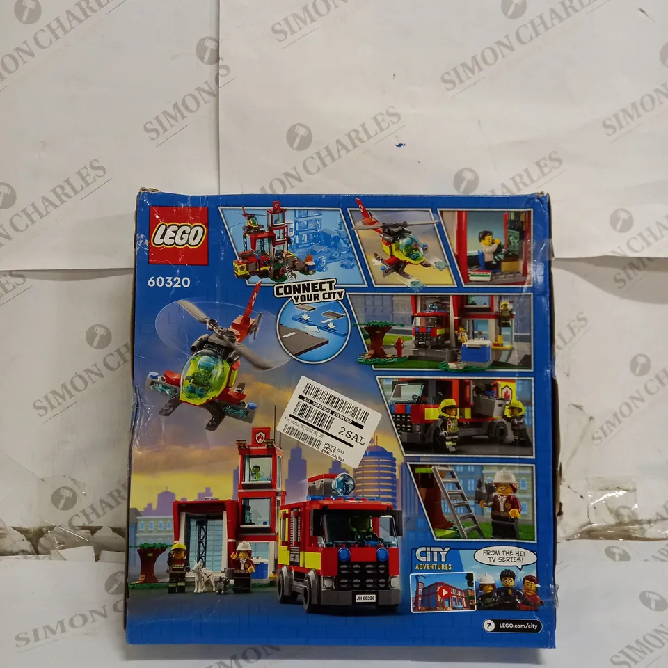 LEGO CITY PUT FIRES OUT