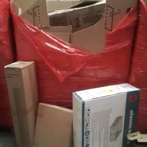 PALLET OF ASSORTED HOUSEHOLD GOODS AND PRODUCTS TO INCLUDE;PLASTIC FENCE,ATHLETIC JERSEY FRAME,TOWER FAN