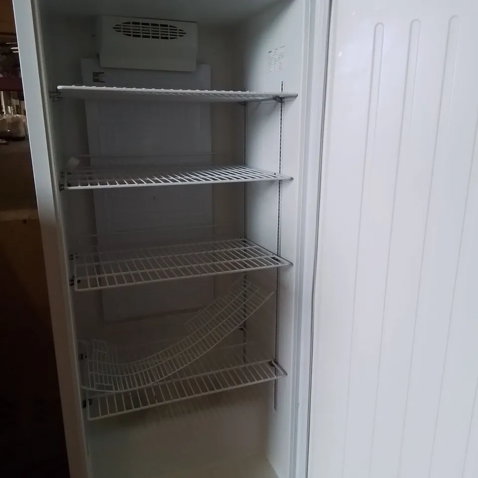 BLIZZARD UPRIGHT FREEZER Model HW60
