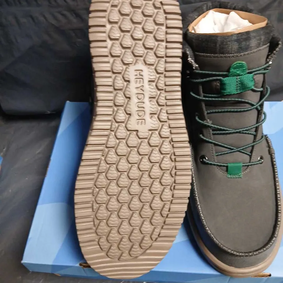 HEY DUDE BRADLEY CLASSIC CHARCOAL BOOTS – MEN’S UK 12 (US 13 / EU 46)