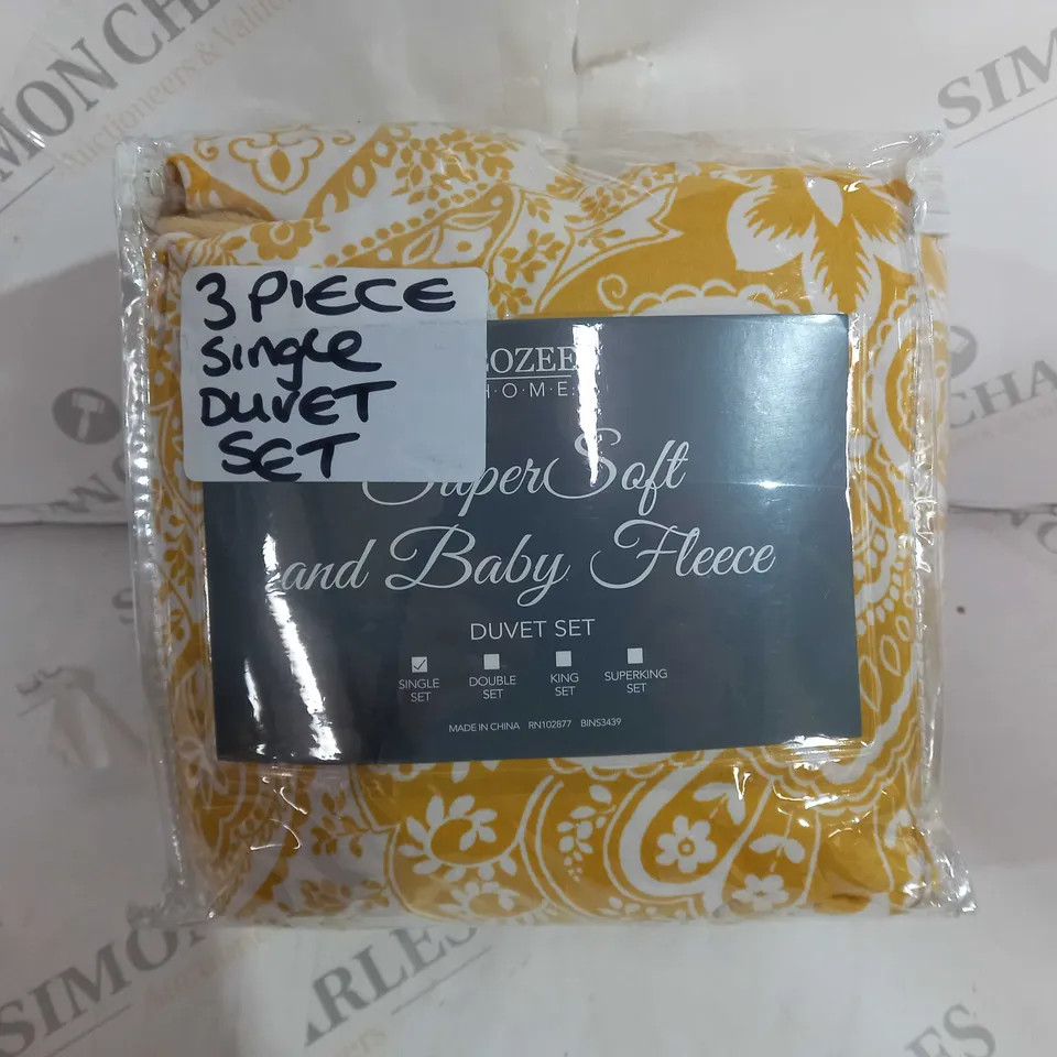 COZEE HOME PAISLEY SUPERSOFT BABY FLEECE 3 PIECE DUVET SET OCHRE SINGLE