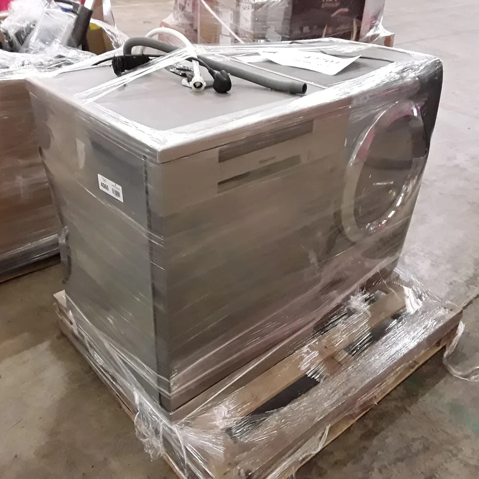 CANDY SMART PRO CSOW2853TWCGE FREESTANDING WASHER AND HISENSE HS60240XUK FREESTANDING STANDARD DISHWASHER - UNPROCESSED RAW RETURNS