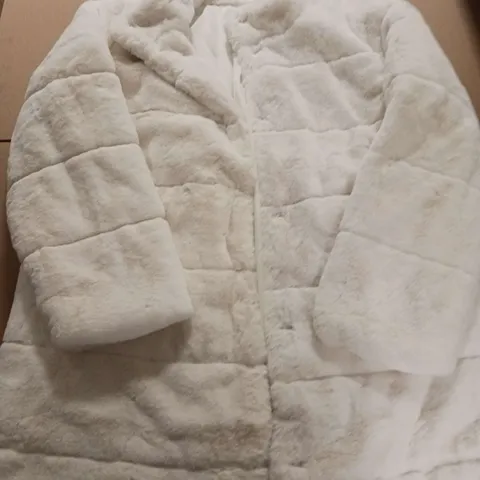 CENTIGRADE LADIES FAUX FUR COAT WHITE SIZE XL