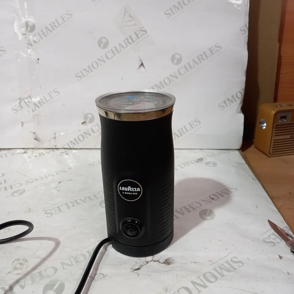 LAVAZZA MILK FROTHER