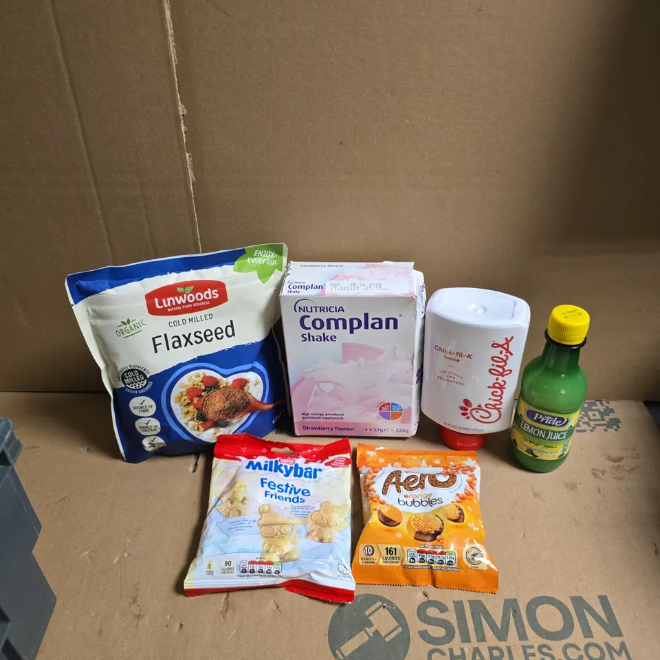 APPROXIMATELY 15 ASSORTED FOOD AND DRINK ITEMS TO INCLUDE - COMPLAN SHAKE, CHICK-FIL-A SAUCE AND MILYBAR FESTIVE FRIENDS