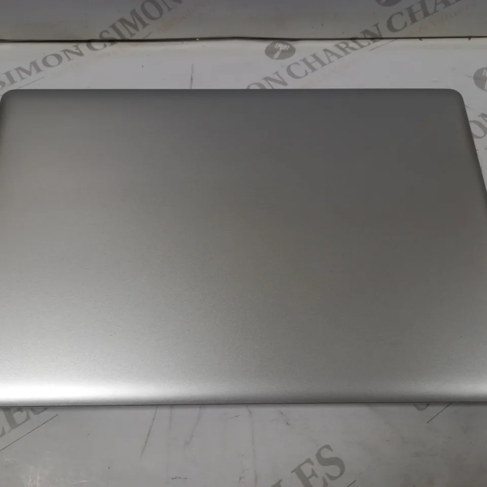 WINDOWS 10 POLY NUCLEAR SERIES 14.1" LAPTOP - SILVER 