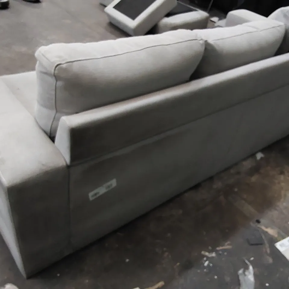 DESIGNER 3-SEATER SOFA UPHOLSTERED IN BEIGE/GREY FABRIC (MISSING CUSHION)