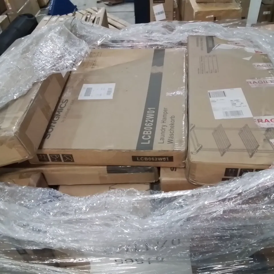 PALLET CONTAINING VARIOUS ASSORTED BOXED ITEMS TO INCLUDE: CLOTHES DRYING RACK, LAUNDRY HAMPER, WASRE BIN, SHOE RACK, BOXED FURNITURE ECT.