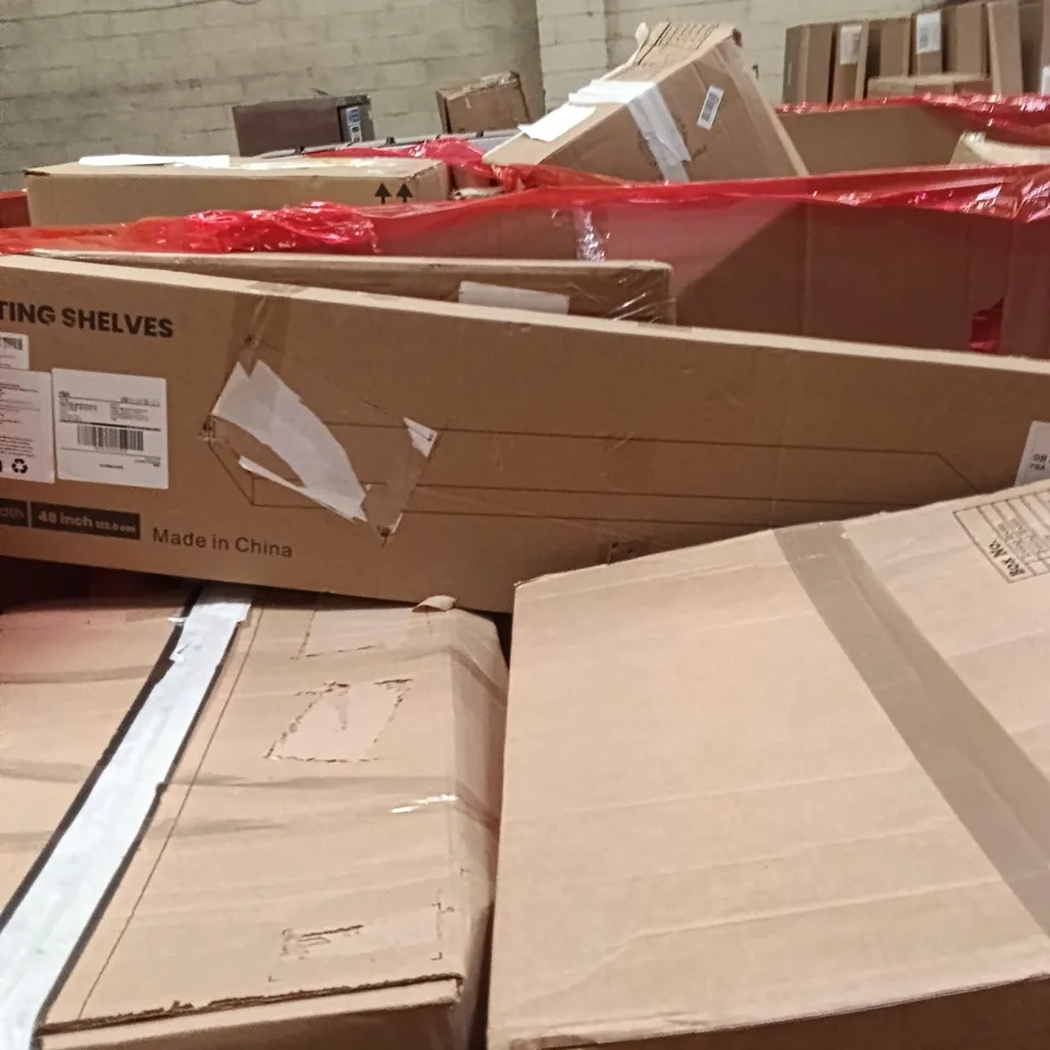 PALLET OF ASSORTED ITEMS INCLUDING - FLOATING SHELVES