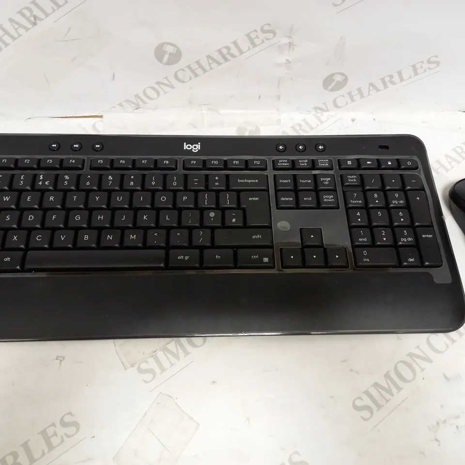 LOGITECH ADVANCED WIRELESS KEYBOARD AND MOUSE 