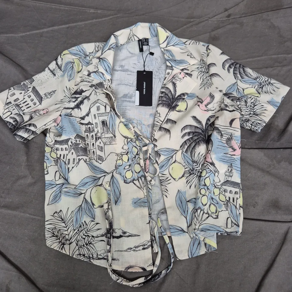 VERO MODA VM BIRDIE SS SHIRT EXP – CANNOLI CREAM/BIRDIE, UK SIZE S