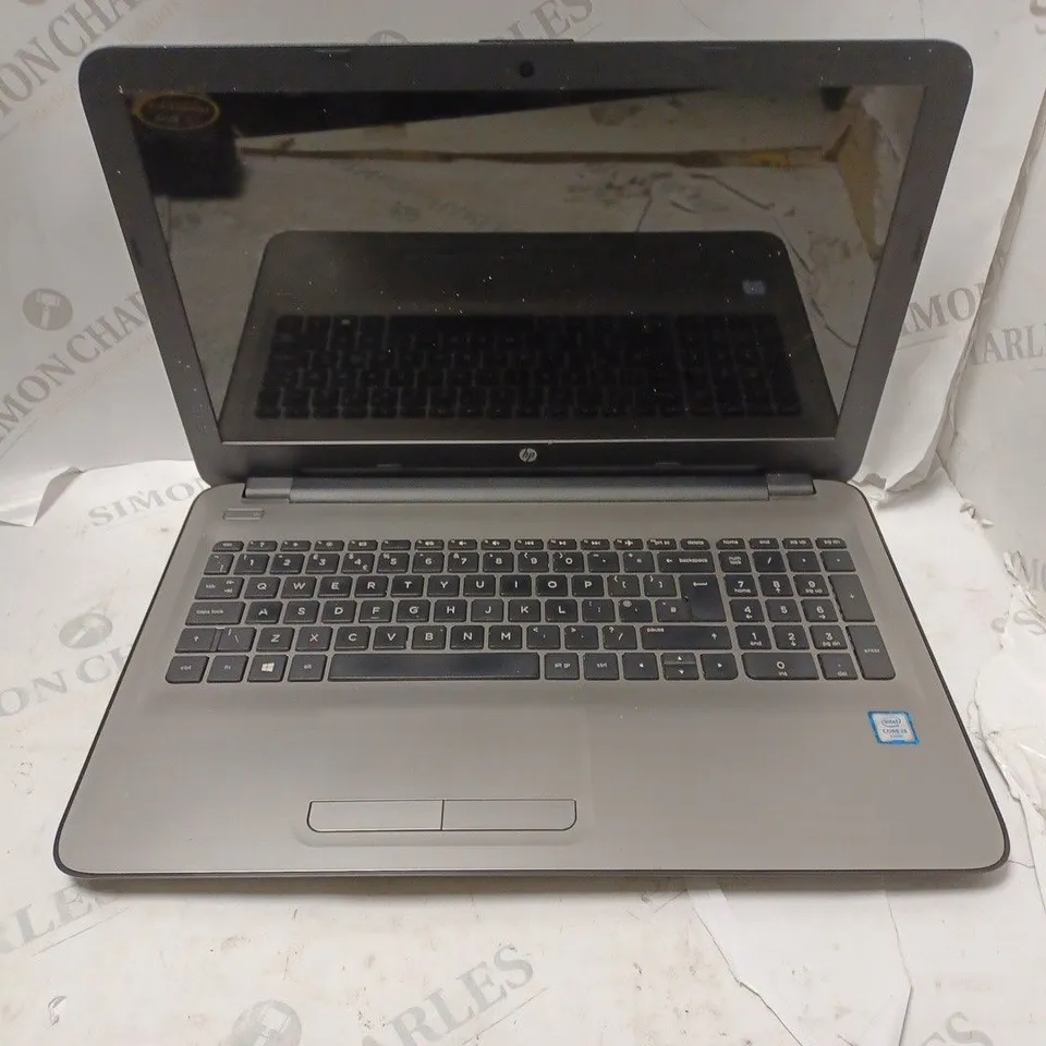 HP TPN-C125 LAPTOP