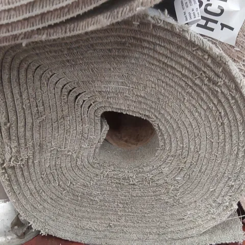 ROLL OF QUALITY ROSEDALE WATERHOUSE WELL CARPET - APPROXIMATELY 4 x 14m