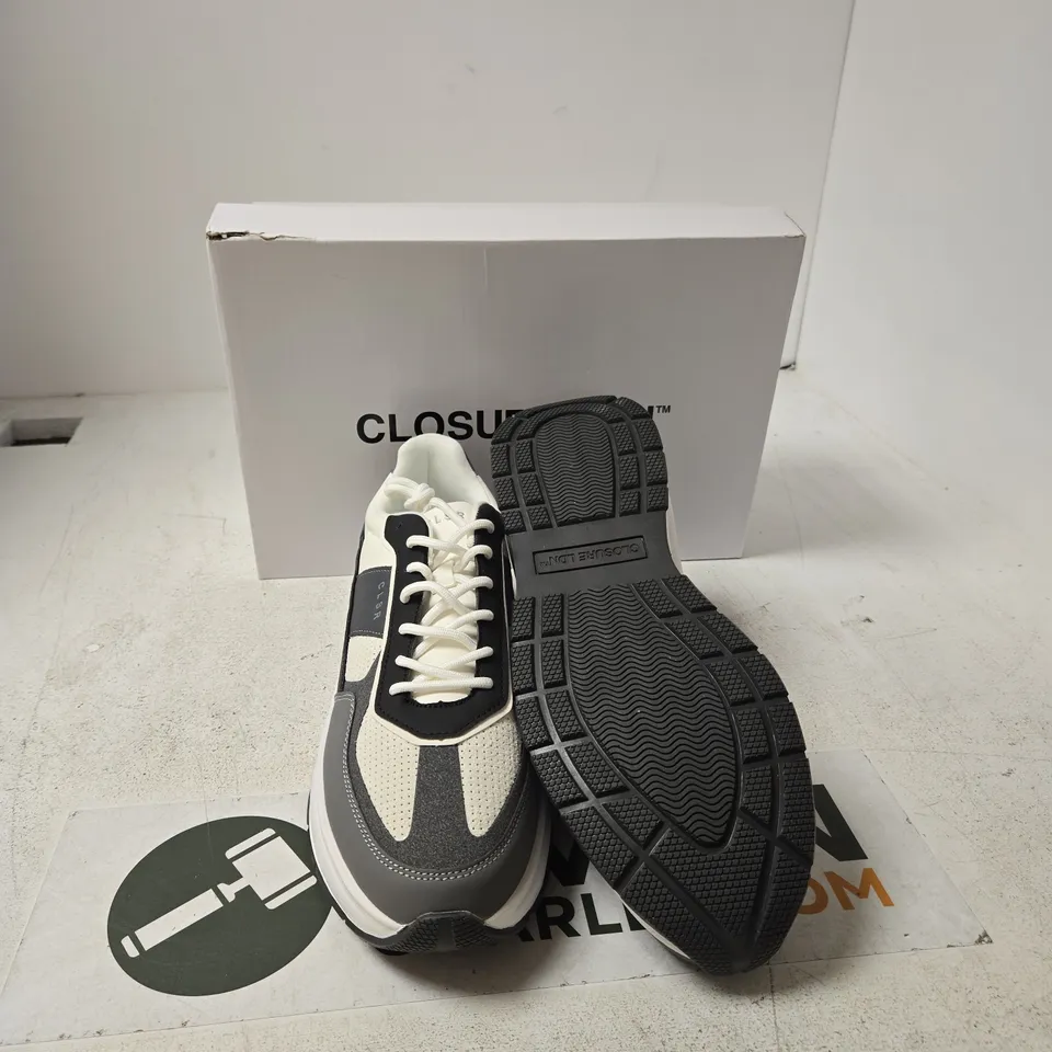 CLOSURE LDN TRAINERS – GREY/WHITE/BLACK – BOXED - UK 10