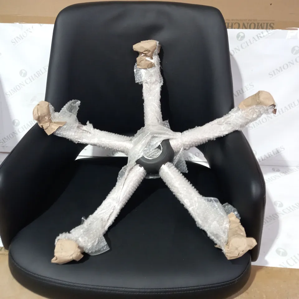 BOXED UNBRANDED OFFICE CHAIR IN BLACK