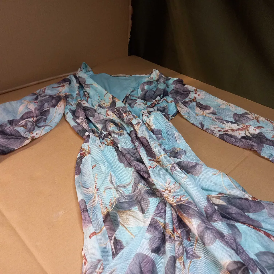 DESIGNER BLUE/FLORAL PRINT FLOWING DRESS