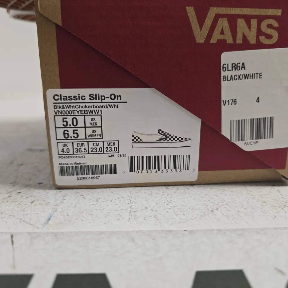 BOXED PAIR OF VANS CLASSIC SLIP-ON SHOES – CHECKERBOARD BLACK/WHITE, UK4