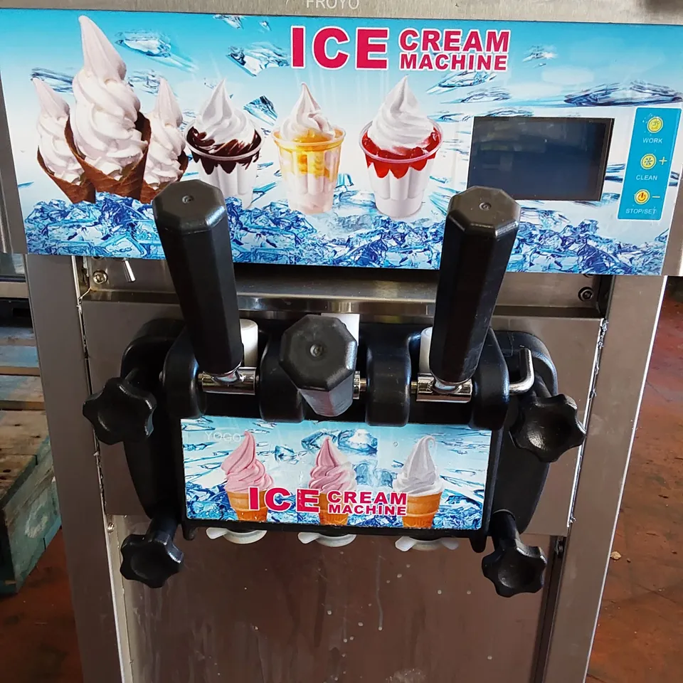 COMMERCIAL ZM-168 3-FLAVORS ICE CREAM MACHINE