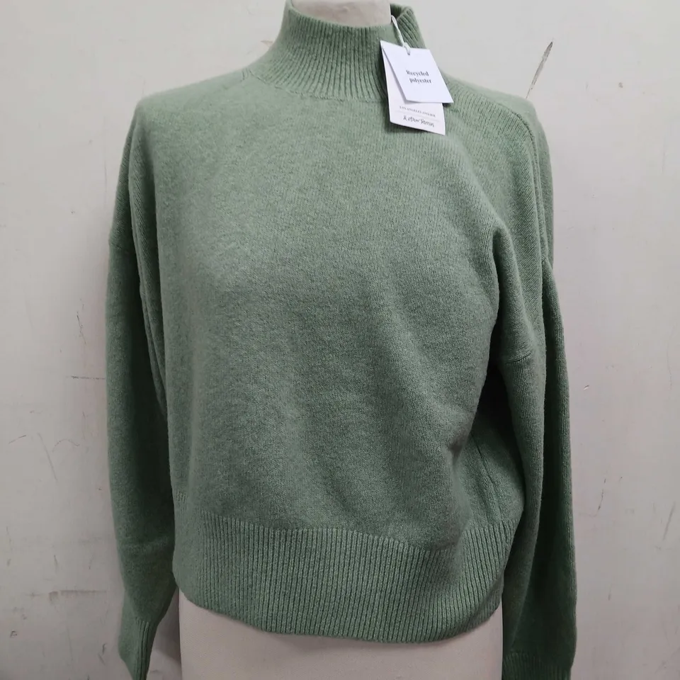LOS ANGELES GREEN RECYCLED POLYESTER JUMPER - SIZE SMALL