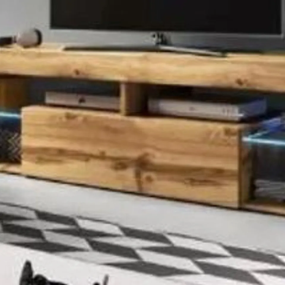 BRAND NEW BOXED VIVALDI LE LED ENTERTAINMENT UNIT WOTAN OAK