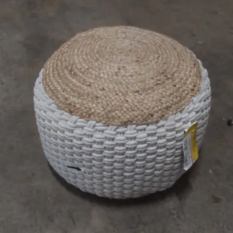 COTTON KNITTED POUFFE