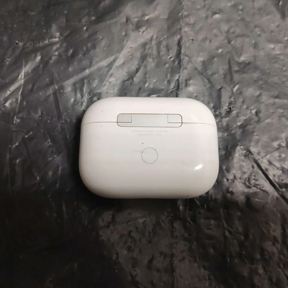 APPLE AIRPODS PRO WIRELESS EARBUDS WITH CHARGING CASE - MODEL UNSPECIFIED