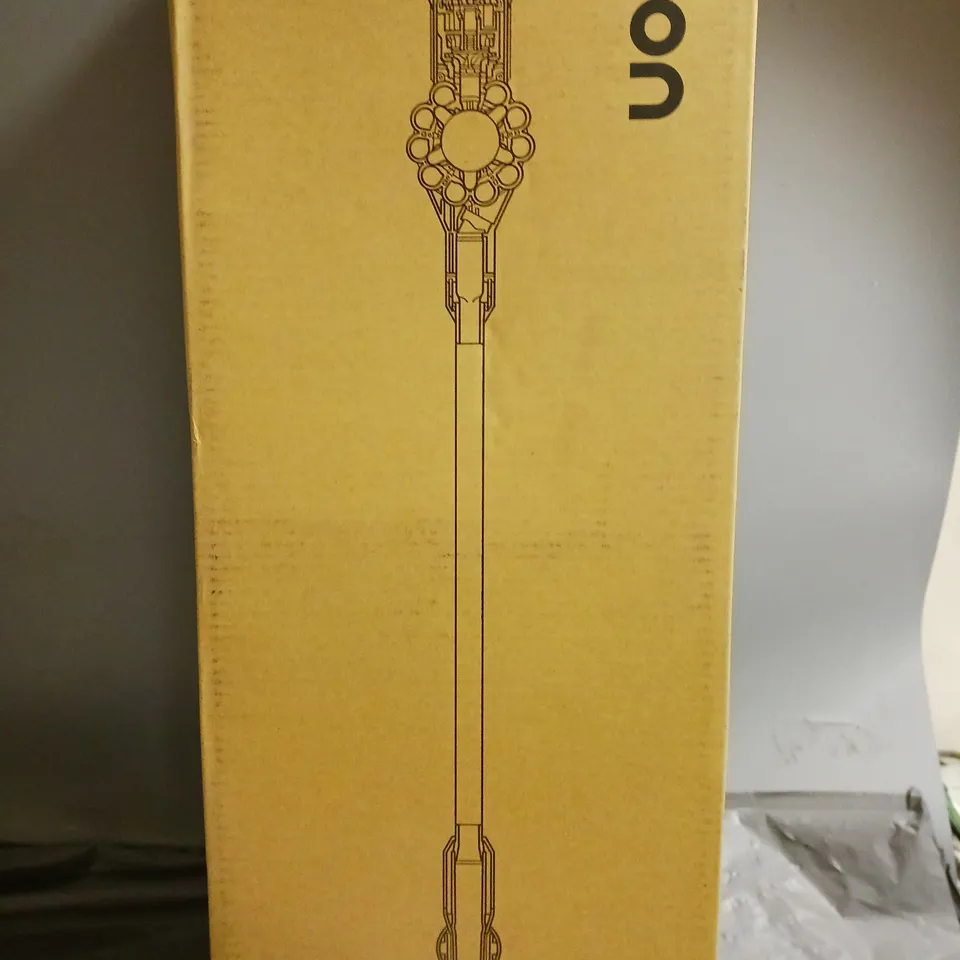 BOXED DYSON V8 VACUUM CLEANER