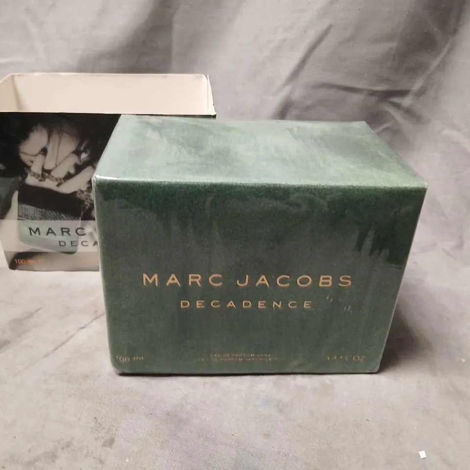 BOXED AND SEALED MARC JACOBS DECADENCE EAU DE PARFUM 100ML