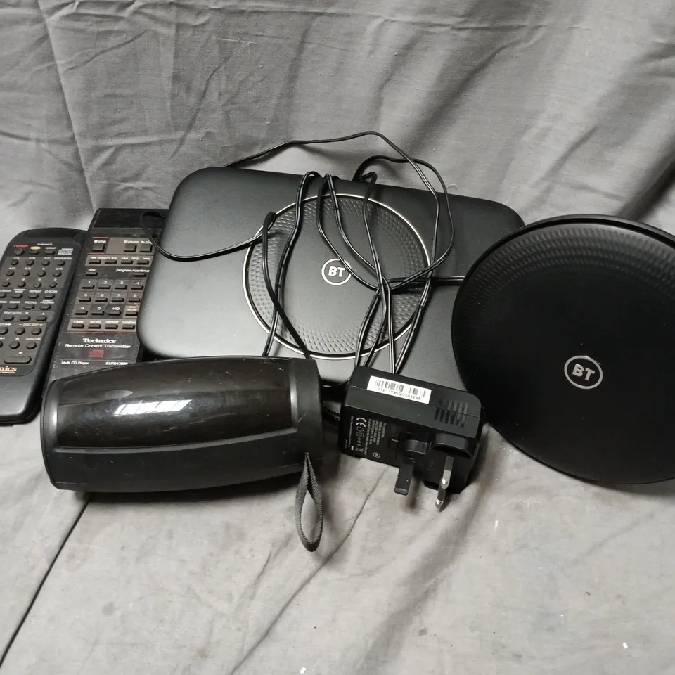 APPROXIMATELY 8 ASSORTED HOUSEHOLD ITEMS TO INCLUDE ROUTERS, SPEAKER, REMOTE CONTROLLERS, ETC