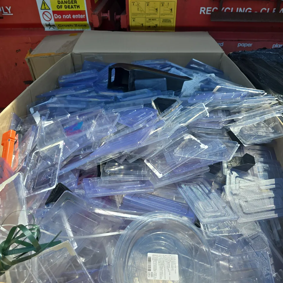 PALLET CONTAINING A LARGE QUANTITY OF ASSORTED MOBILE PHONE PACKAGING