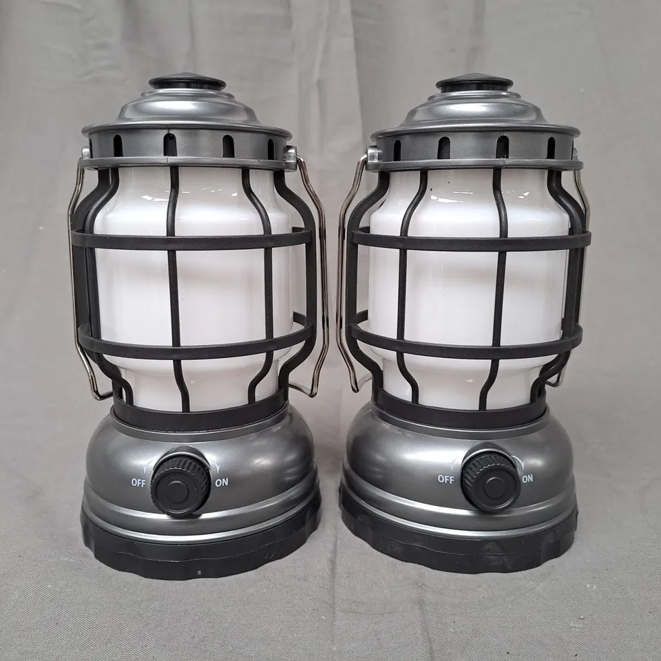 2X HANGING BATTERY LANTERNS 