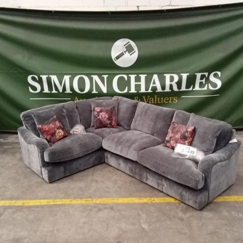 MILLIE FABRIC CORNER SOFA RRP £1199