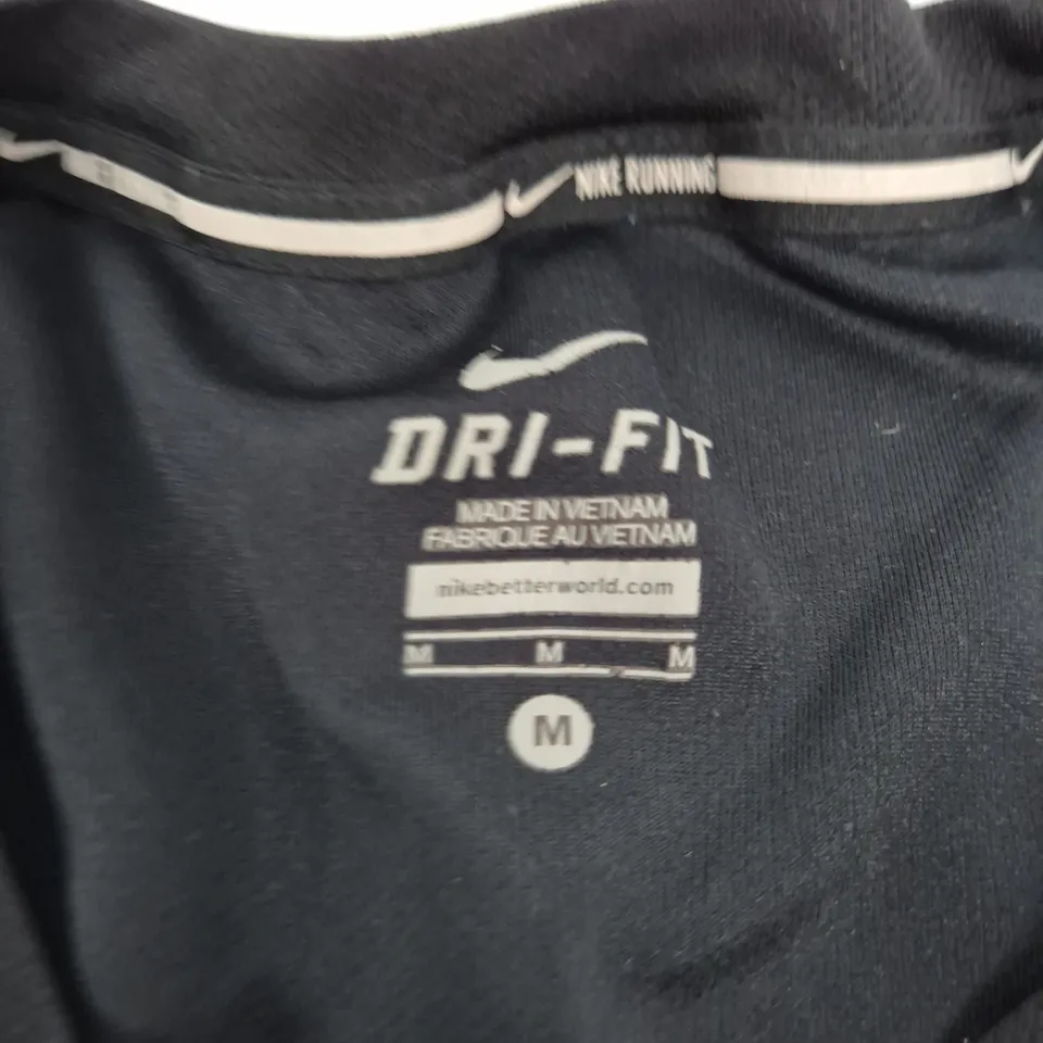 NIKE RUNNING DRI-FIT T-SHIRT – BLACK, SIZE M