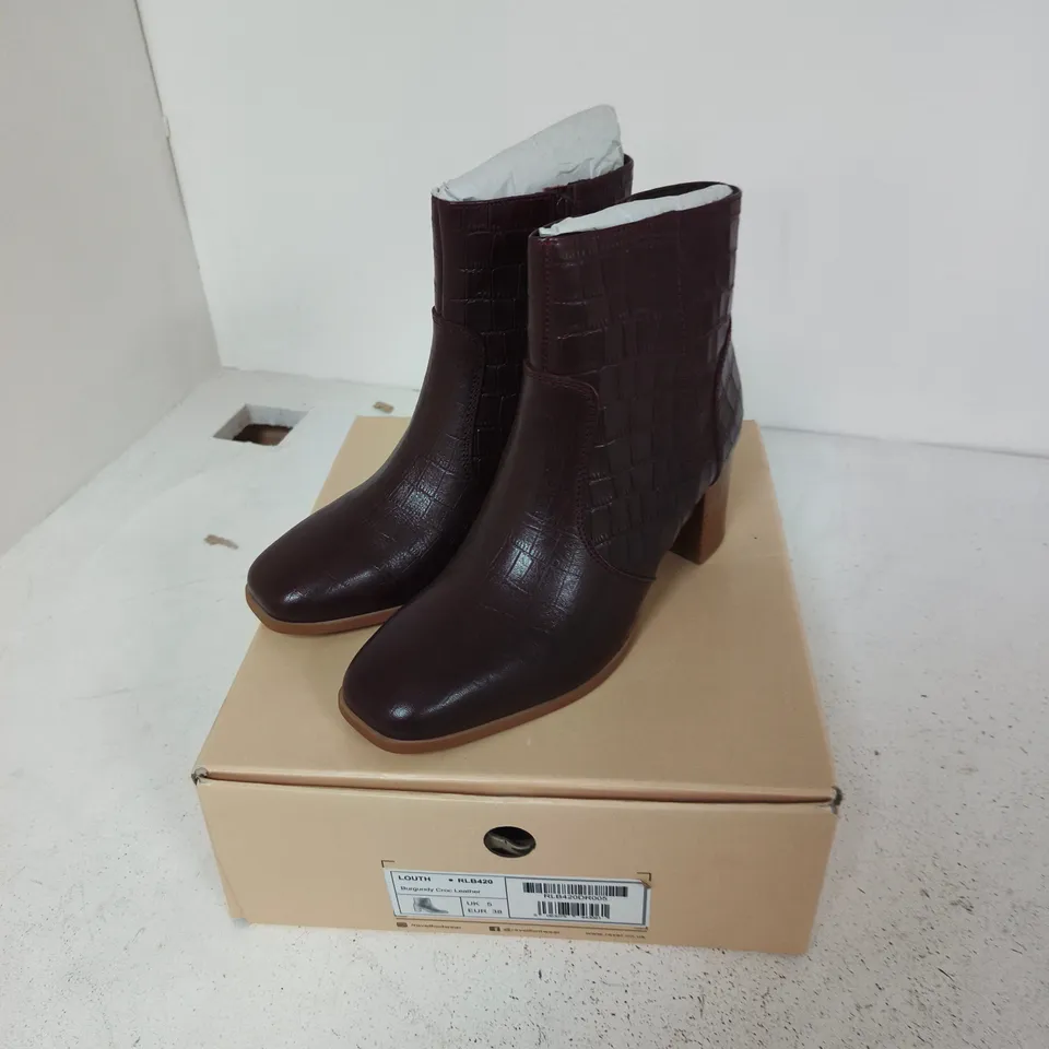 RAVEL BURGUNDY CROC LEATHER ANKLE BOOTS, UK 5 (EU 38)