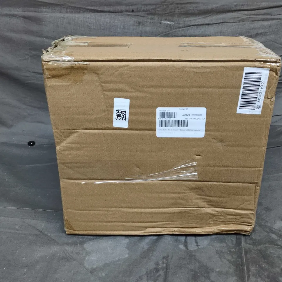 HOME STORIES SET OF 2 INDOOR / OUTDOOR LED EFFECT LANTERNS