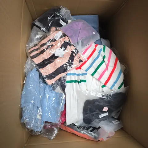 LARGE BOX OF APPROXIMATELY 20 ASSORTED CLOTHING ITEMS IN VARIOUS SIZES, STYLES AND COLOUR 