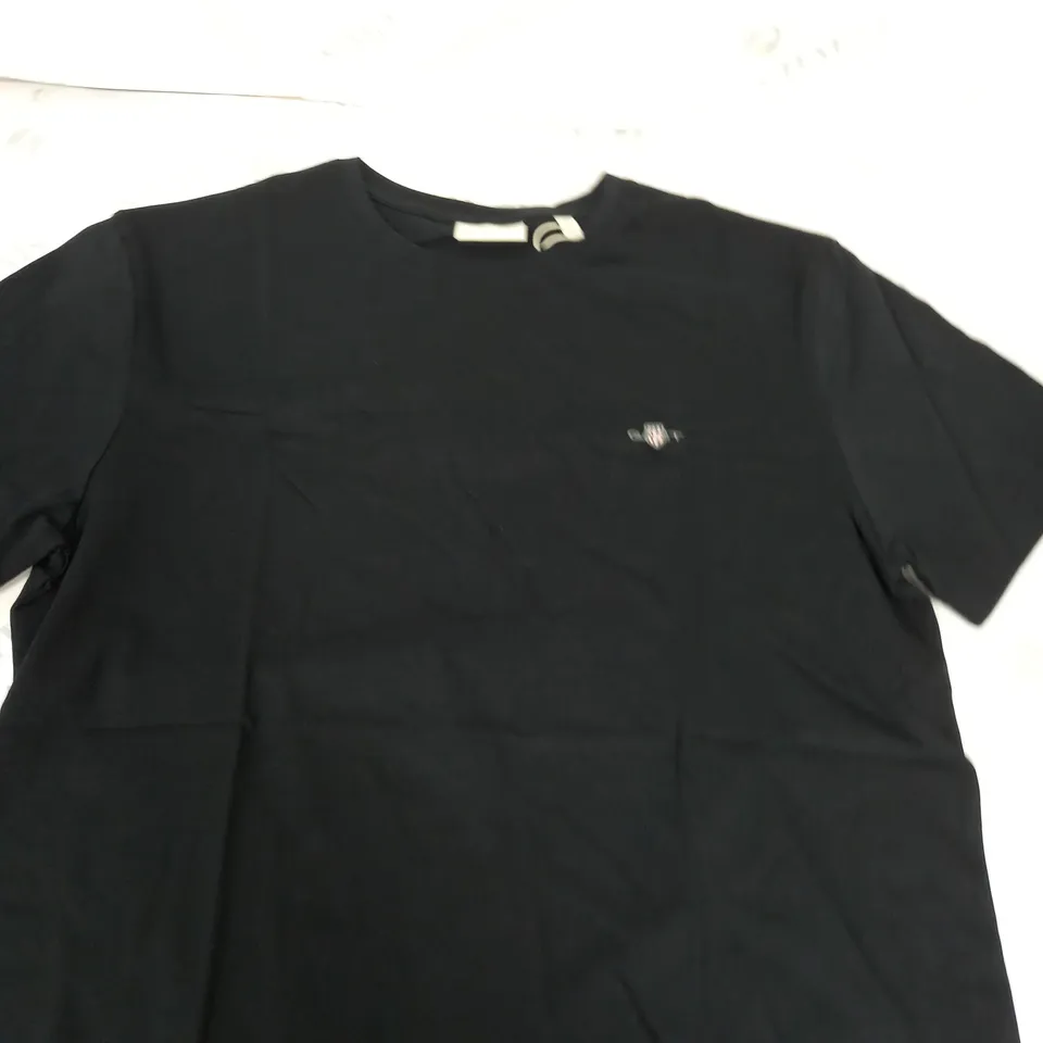 GANT LOGO T-SHIRT SIZE M 
