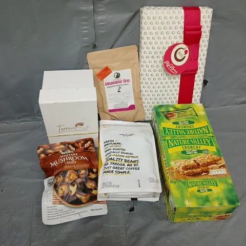 APPROXIMATELY 6 ASSORTED FOOD & DRINK ITEMS TO INCLUDE NATURE VALLEY CRUNCHY BARS, LILY OBRIENS DESSERT COLLECTION, RAVE COFFEE, ETC