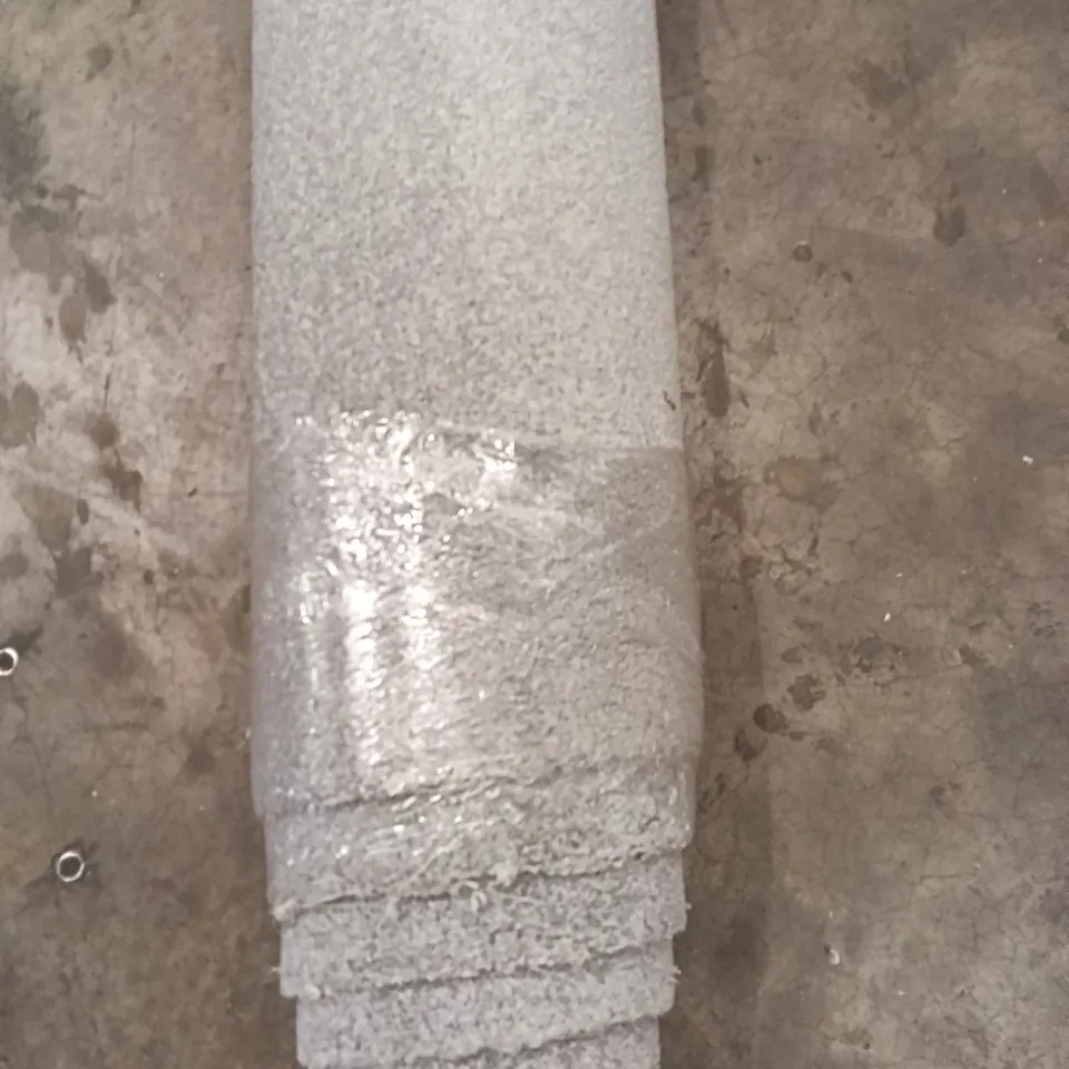 ROLL OF TWIST HEATHERS APPROX SIZE: 2.05M X 4.00M