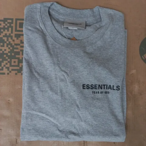 ESSENTIALS FEAR OF GOD SHORT SLEEVE T-SHIRT IN GREY SIZE LARGE