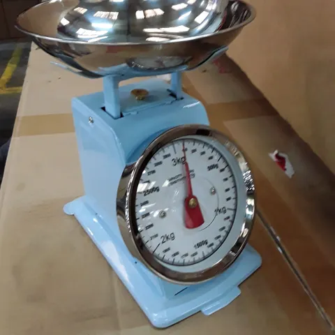 BOXED ROCHA MECHANICAL KITCHEN SCALE