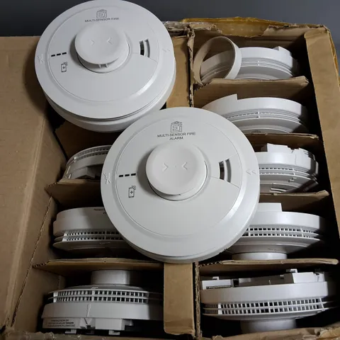 LOT OF 20 MULTI-SENSOR FIRE ALARMS 