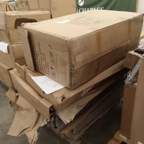 PALLET OF ASSORTED INCOMPLETE OUTDOOR GARDEN RATTAN SETS AND GARDEN FURNITURE PARTS ETC