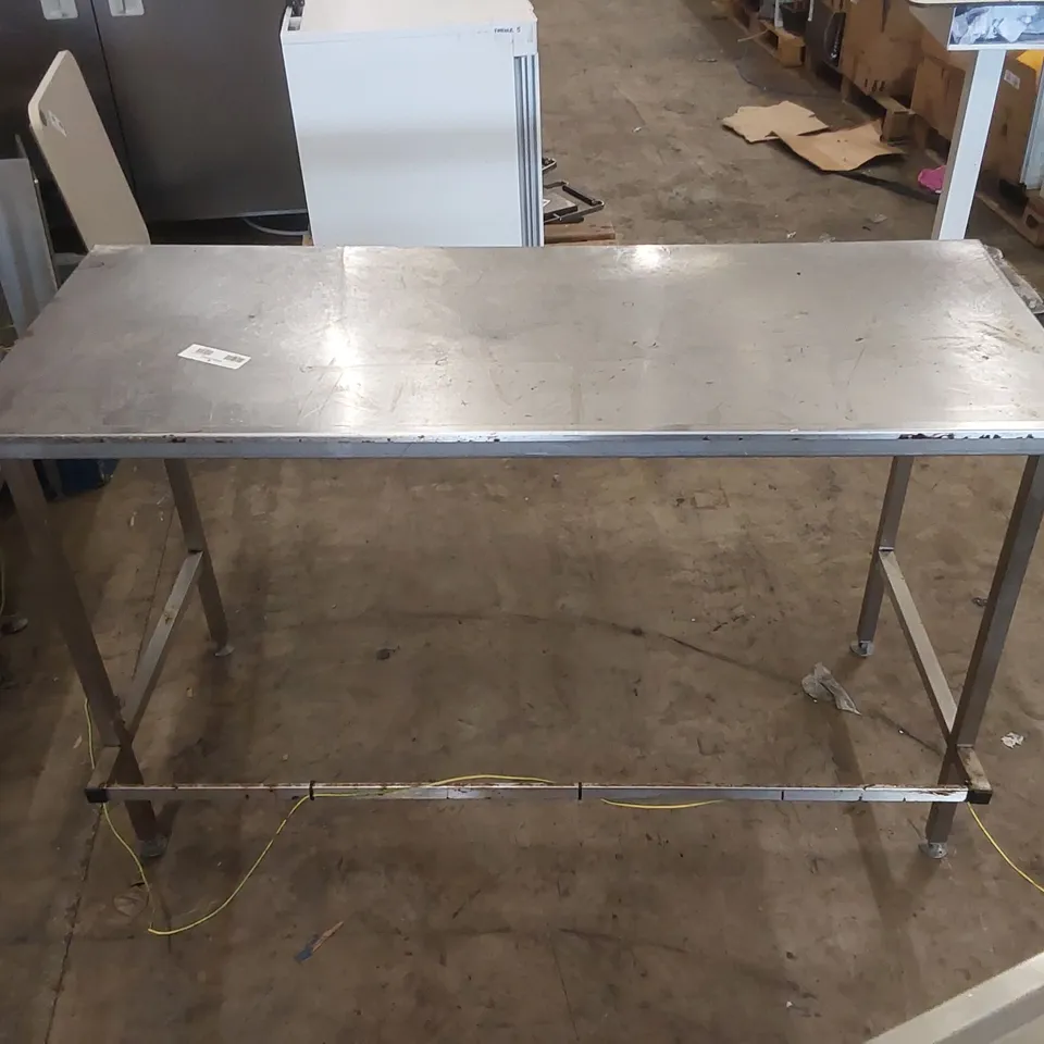 COMMERCIAL STAINLESS STEEL TABLE PIECE 