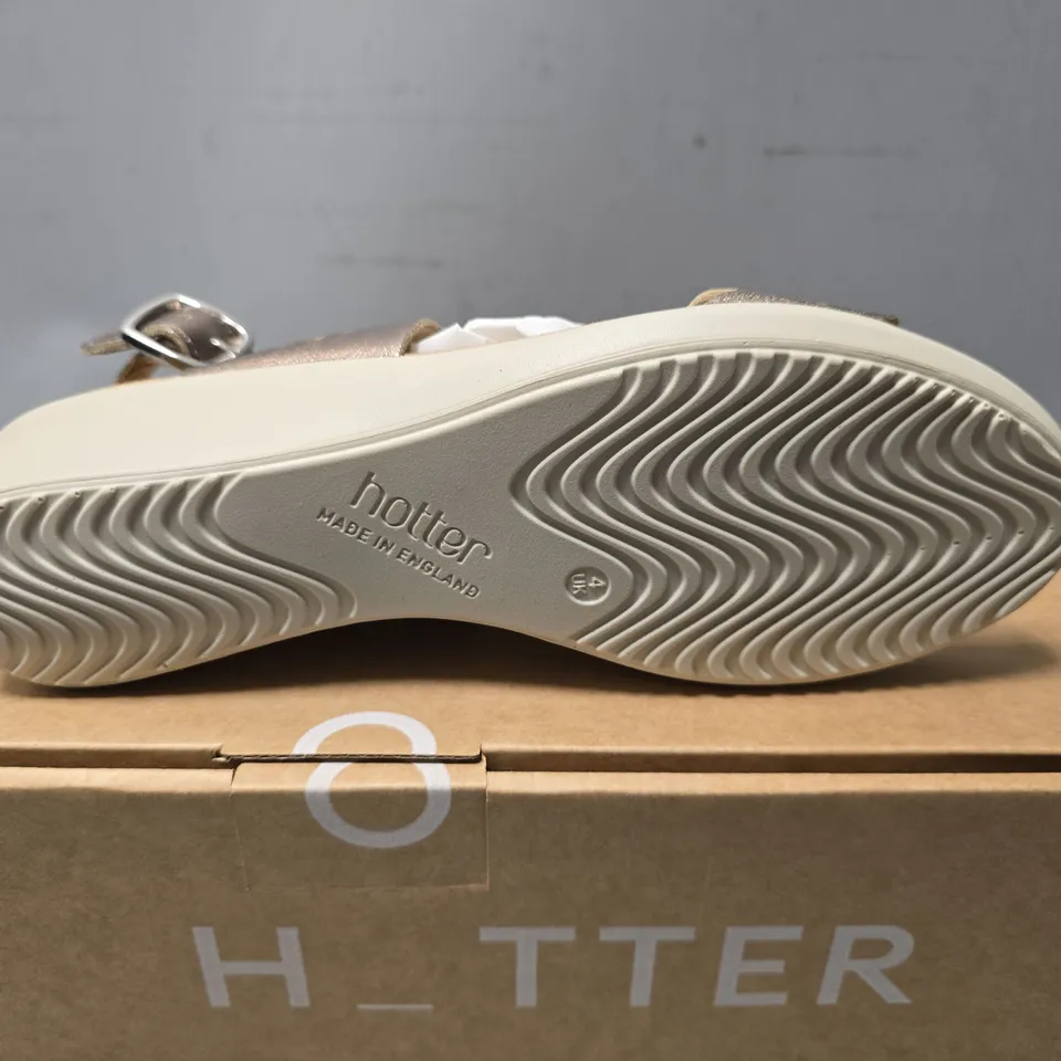 BOXED HOTTER DIANA WIDE IN ROSE GOLD - UK 4 