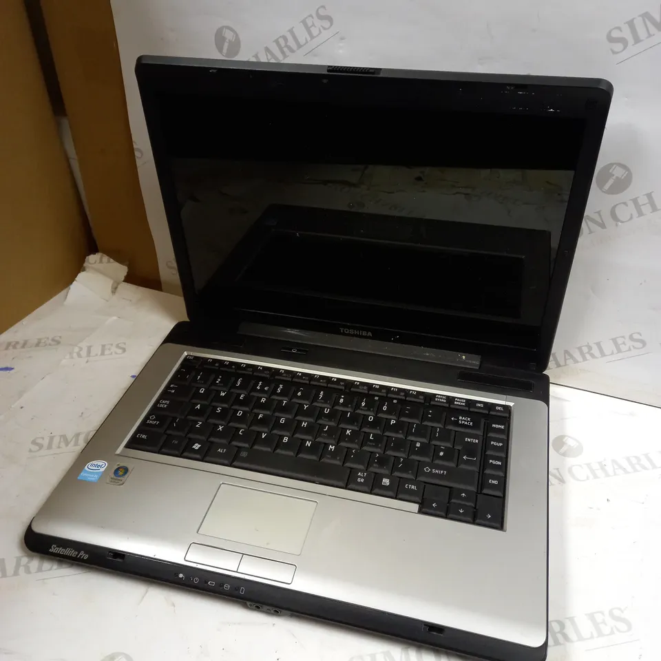 TOSHIBA SATELLITE PRO A200 LAPTOP
